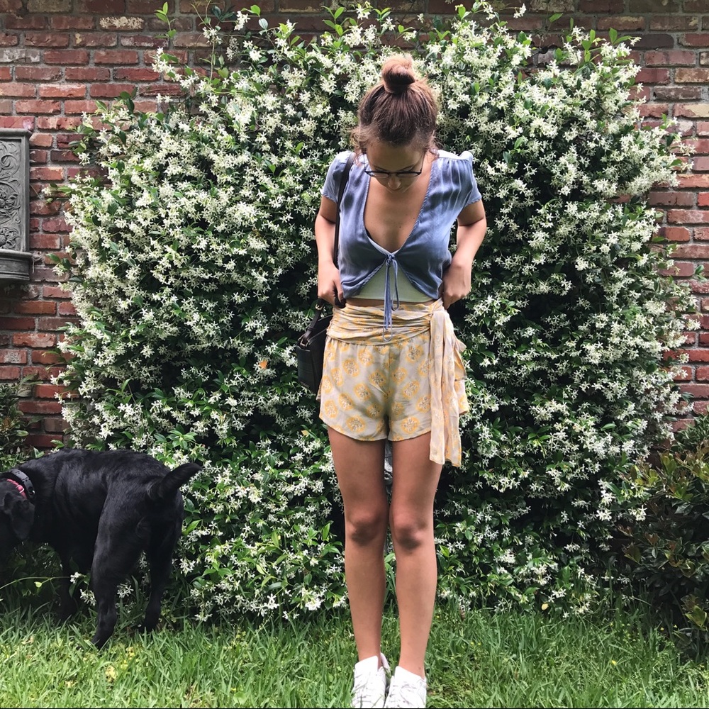 Draped Free People Shorts - Picture 2 of 4