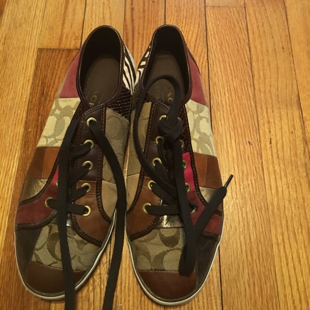 Woman's Coach Sneakers - Brown Pattern - Size 10