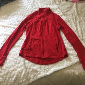 Red Lulu zip up w/mesh