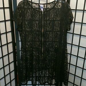 NWOT Lace Peplum Top 1X Bundle it