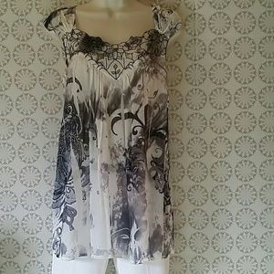 Sleeveless Top