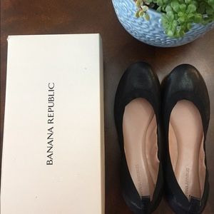 Banana Republic Abby Flats