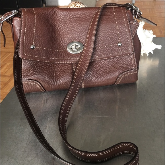 Vintage Coach Hamilton /Cross body / Messenger/EUC - Picture 2 of 8