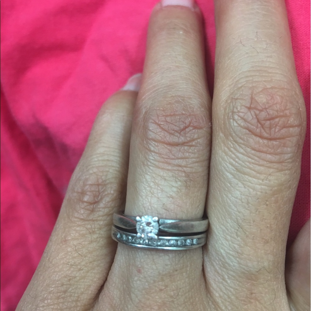 10 k gold wedding ring set. Sold