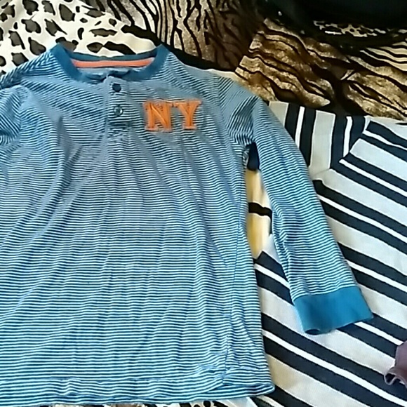 Boys size 6-7 long sleeve. Bundle! - Picture 3 of 3