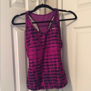 Nike Workout tank w/bra