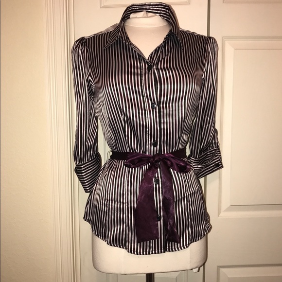 NWT blk/cream/wine color button blouse - Picture 2 of 8
