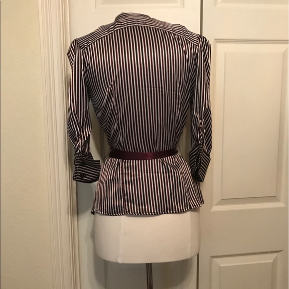 NWT blk/cream/wine color button blouse - Picture 4 of 8