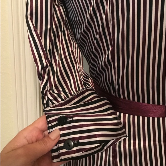 NWT blk/cream/wine color button blouse - Picture 6 of 8