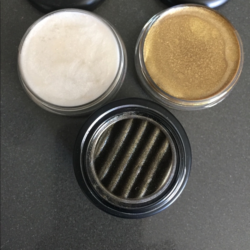 MAC Bundle