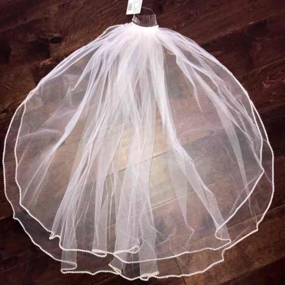 NWT double layered Crystal edged wedding veil