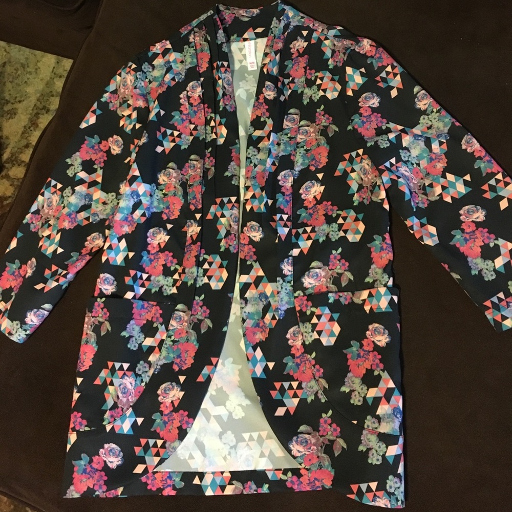 FLORAL BLAZER