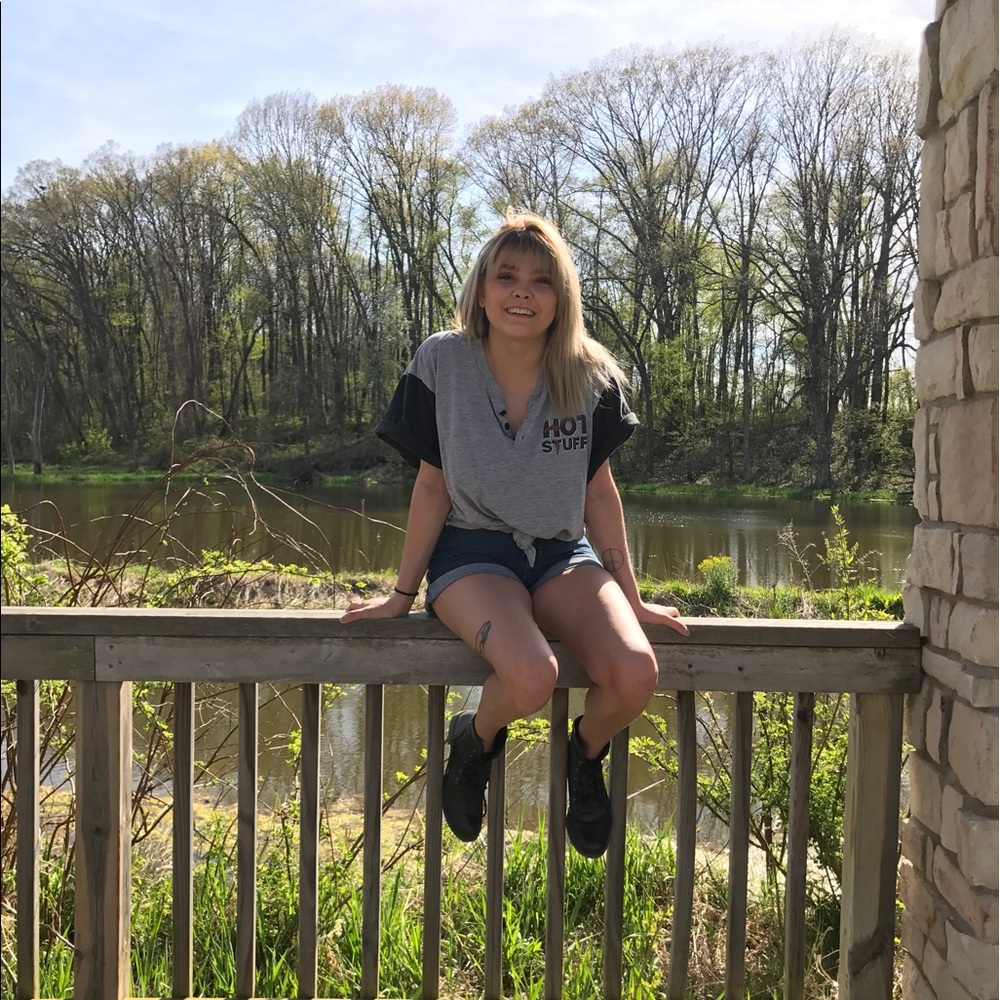 Meet your Posher, Allison