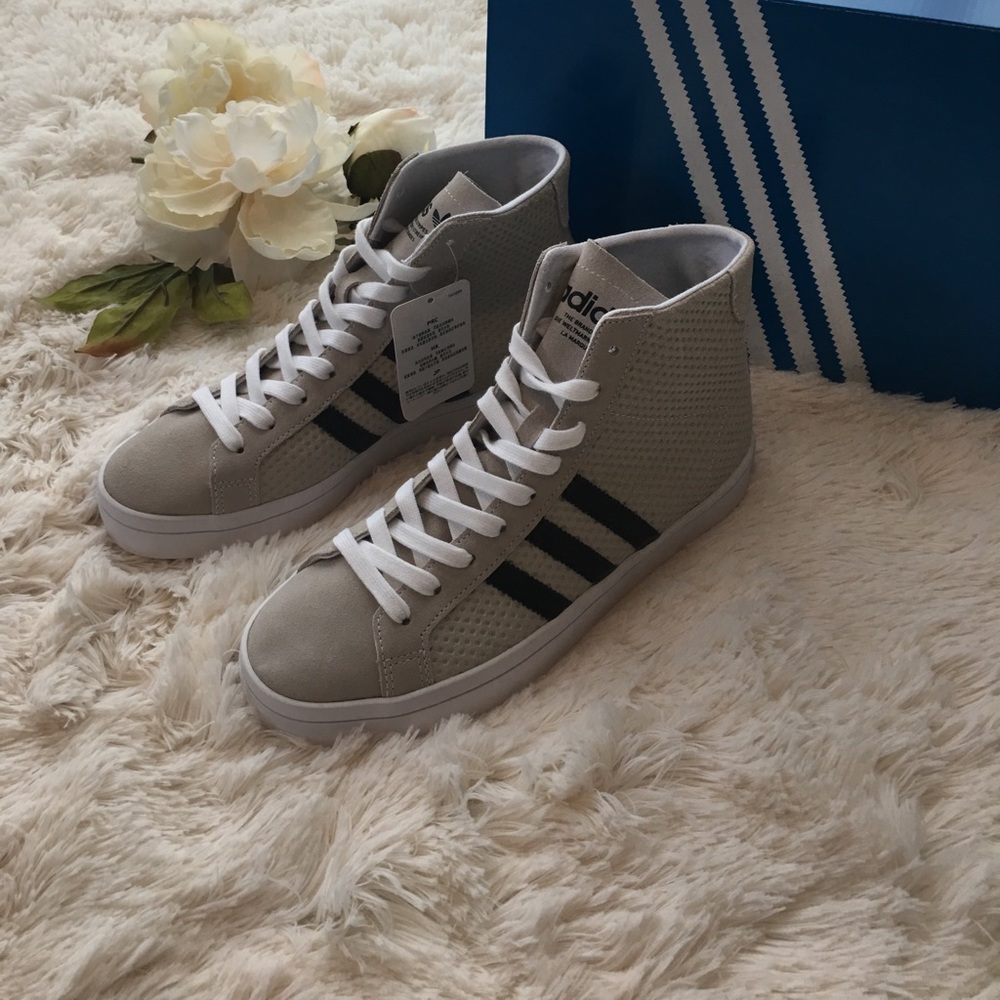 Adidas High Tops 🎉SALE🎉