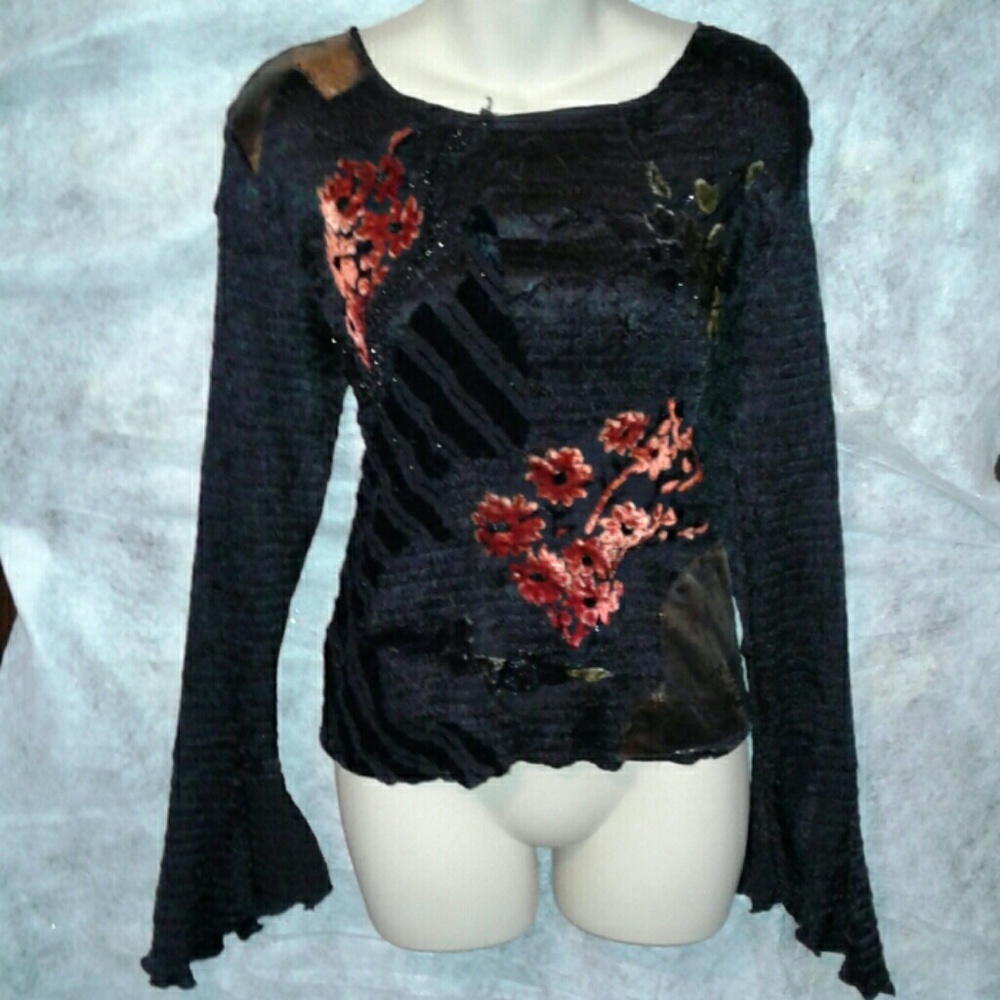 Alberto Makali flutter sleeve blouse