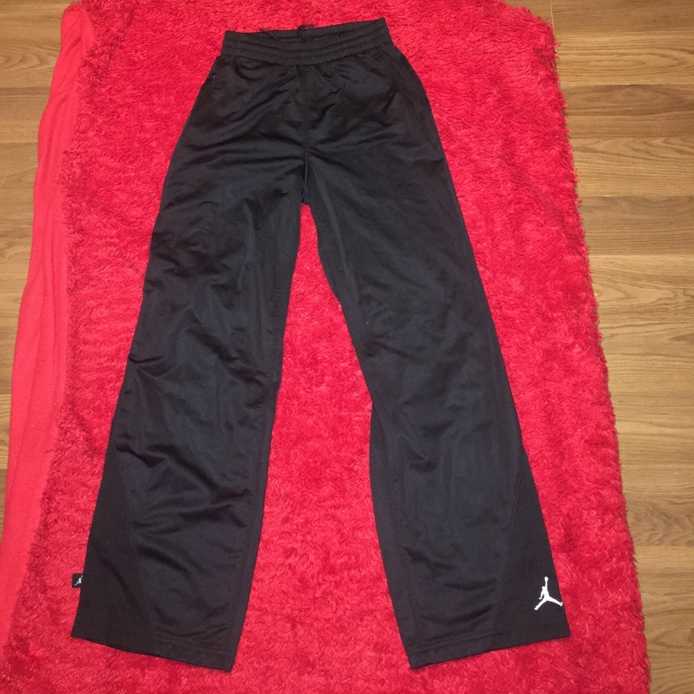 Joggers/sports pants great boy pants 👌🏻