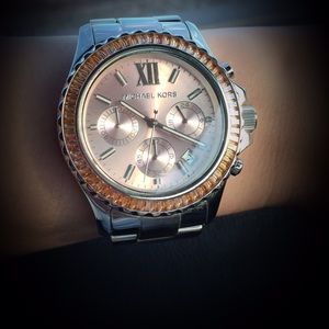🌸FLASH SALE!🌸Michael Kors Glitz Rhinestone Watch