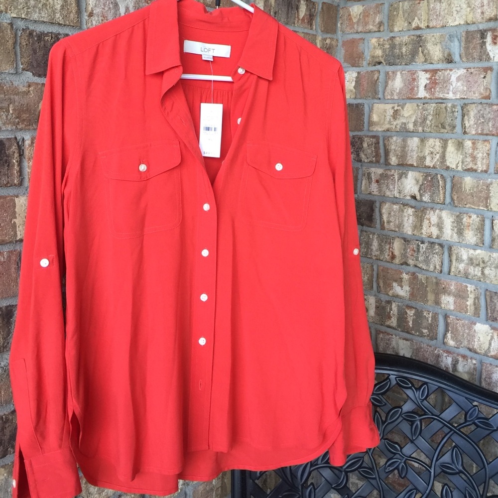 Loft long sleeve top. NWT. XS