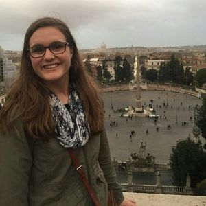 Meet your Posher, Becca