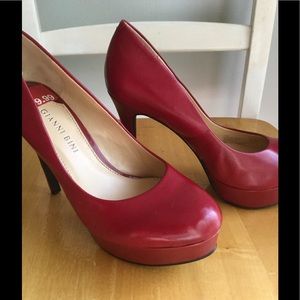 Gianni Bini RED heels 👠