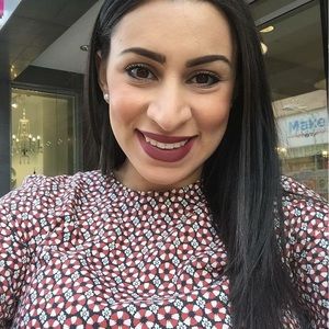Meet your Posher, Heba