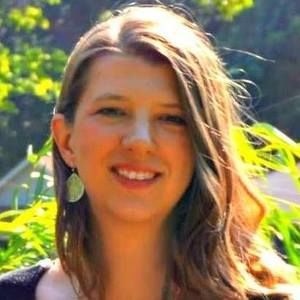 Meet your Posher, Lorrie