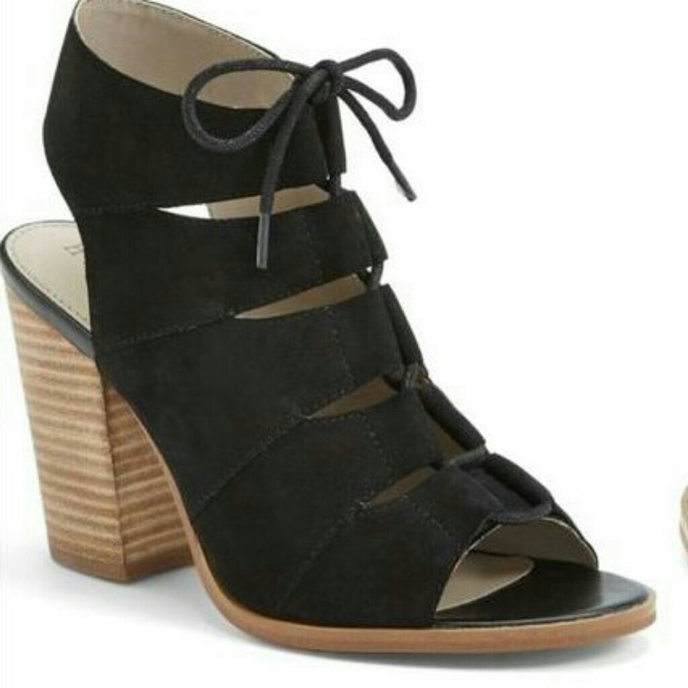 Hinge Drea Leather open toe lace up heels size 6