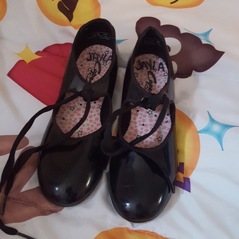 Girls tap shoes