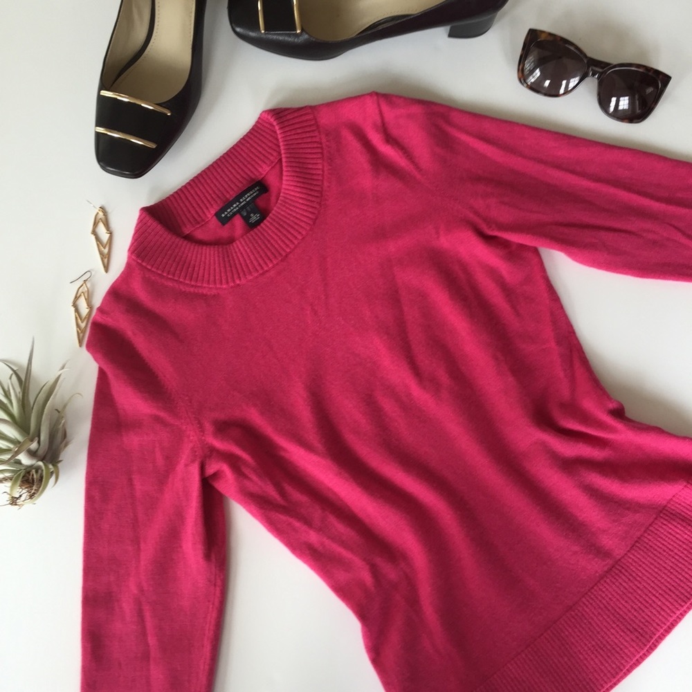 Banana Republic • Pink merino sweater