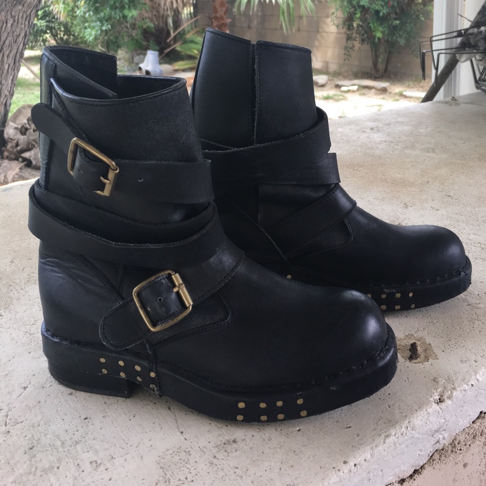 Jeffrey Campbell Brit boot
