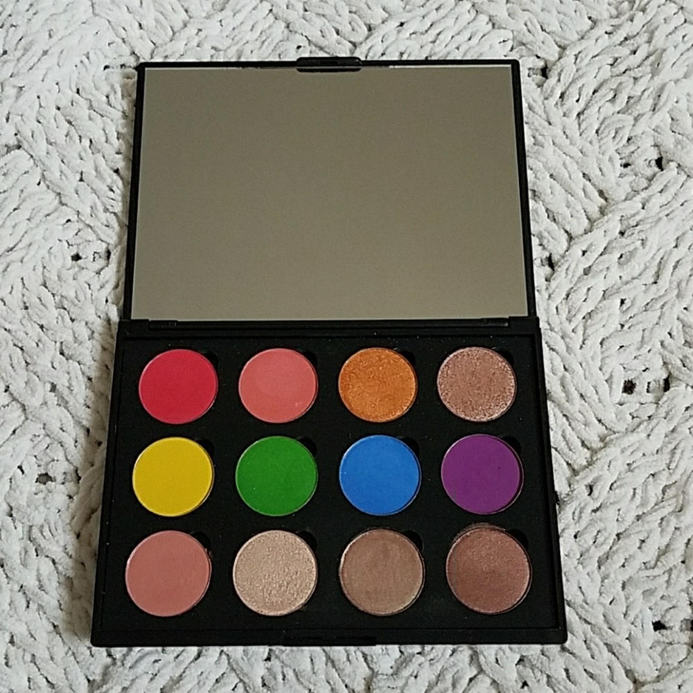 SOLD! - Coastal Scents and Morphe Custom Palette