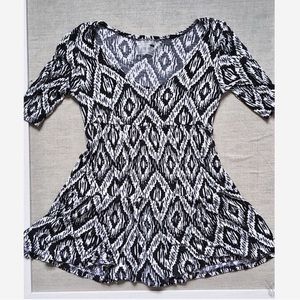NWOT Babydoll Print Top