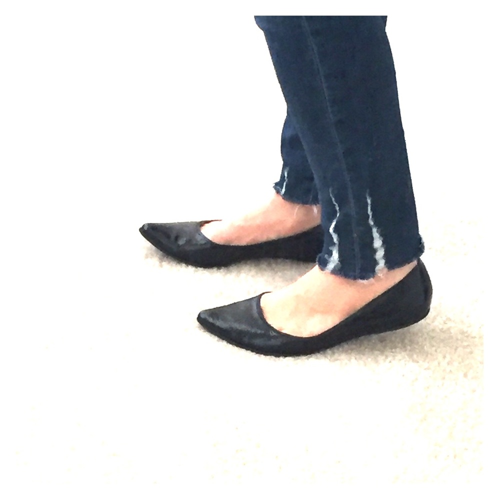 Nine West patent faux leather pointed toe flats