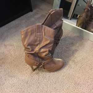Super stylish Brown stiletto heal boots