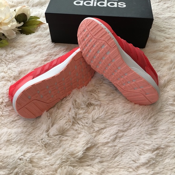 Adidas Sneakers 🎉Last Pair 🎉 🔥SALE - Picture 4 of 4