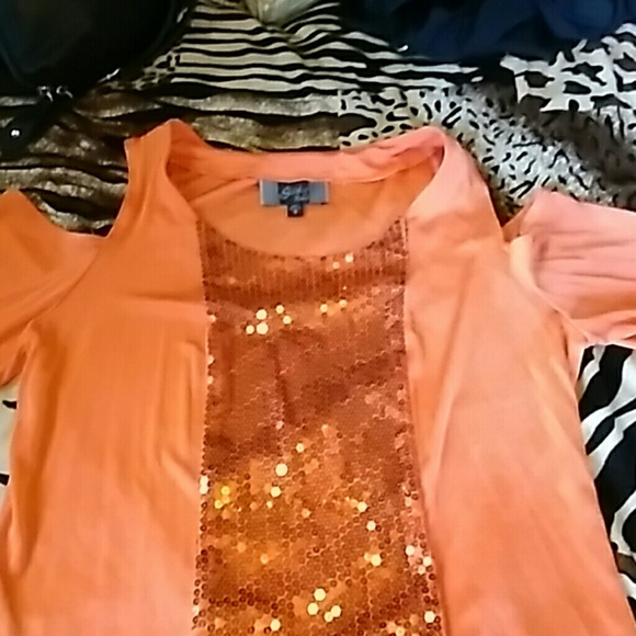 Orange small sequence casual blouse - Picture 2 of 3