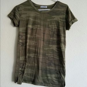 Camo tee