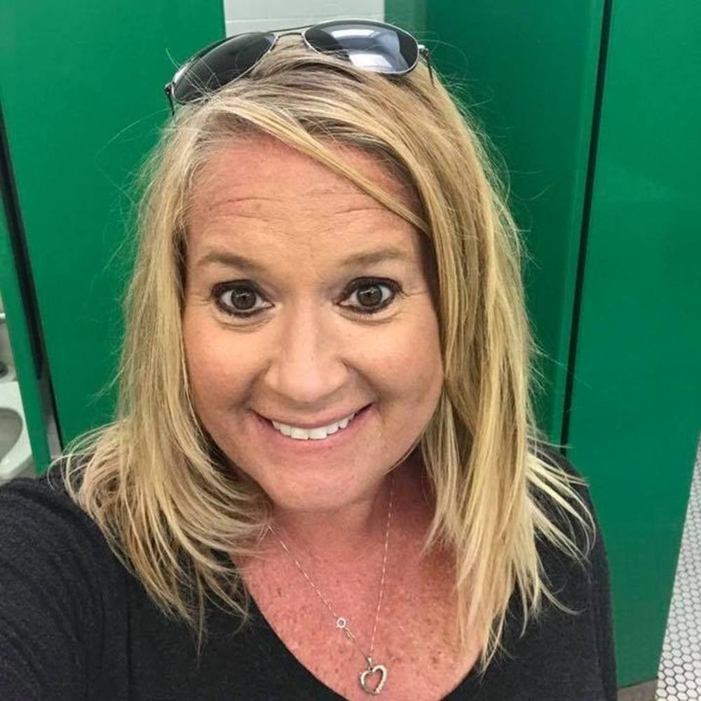 Meet your Posher, Angela