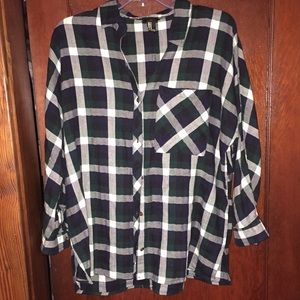 Forever 21 flannel green navy and white