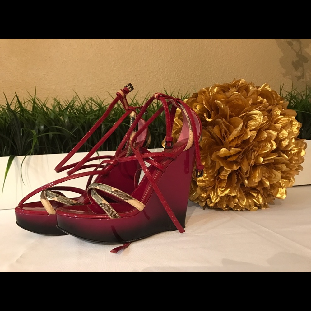 Burberry Wedges