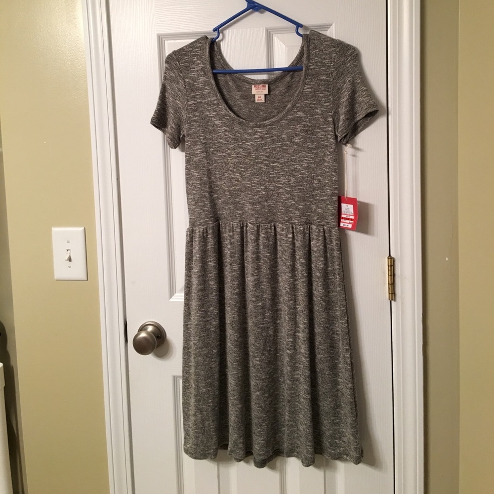 Mossimo Knit dress. Size small.