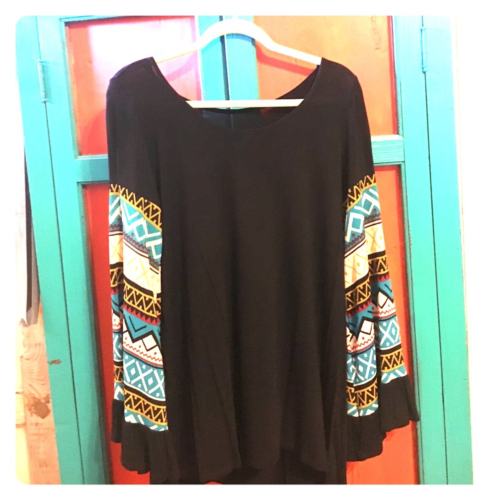 Tribal Bell Sleeve Tunic XL