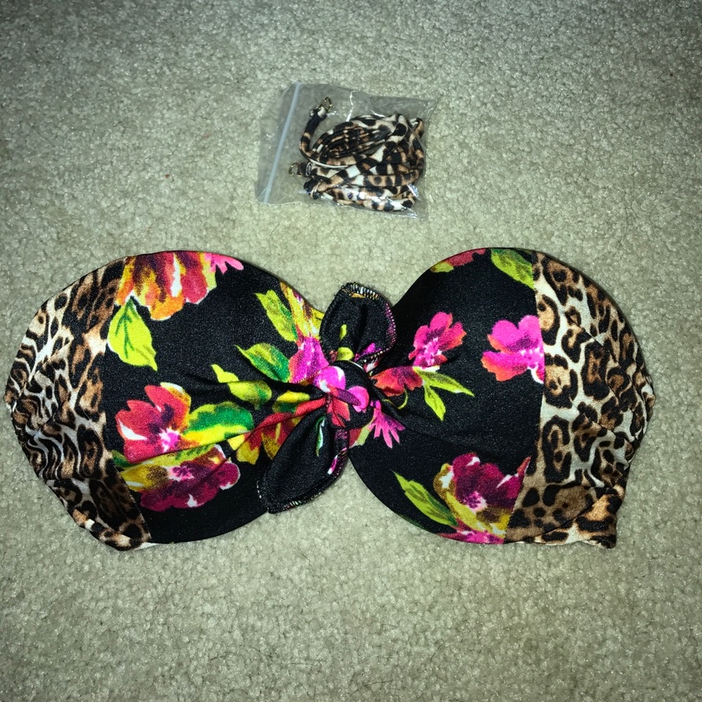 Victoria's Secret strapless bikini top