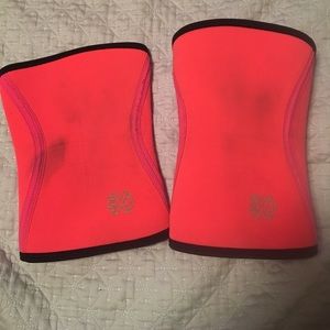 Crossfit Neon Coral Exosleeve Knee Sleeves size XL