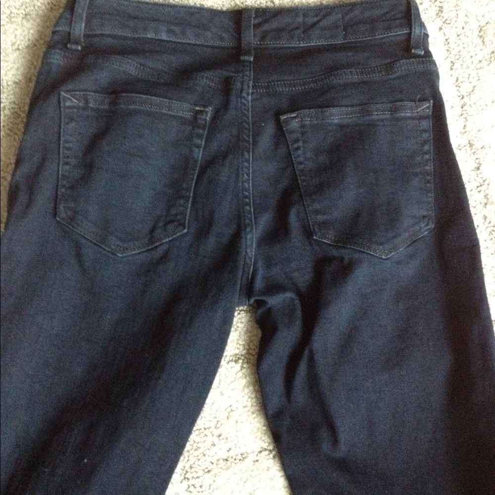Stretchy Gap 1969 Modern flare Size 28 r Jean