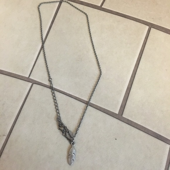Silver Feather Necklace - Picture 1 of 2