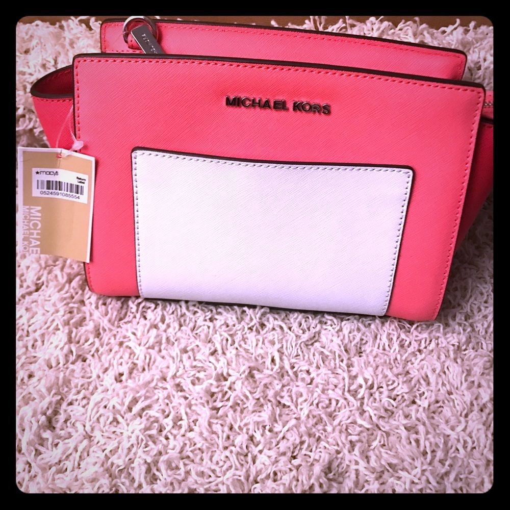 Brand new Michael Kors with tags !