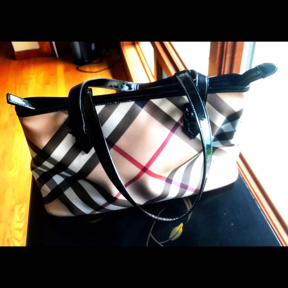 Burberry Purse
