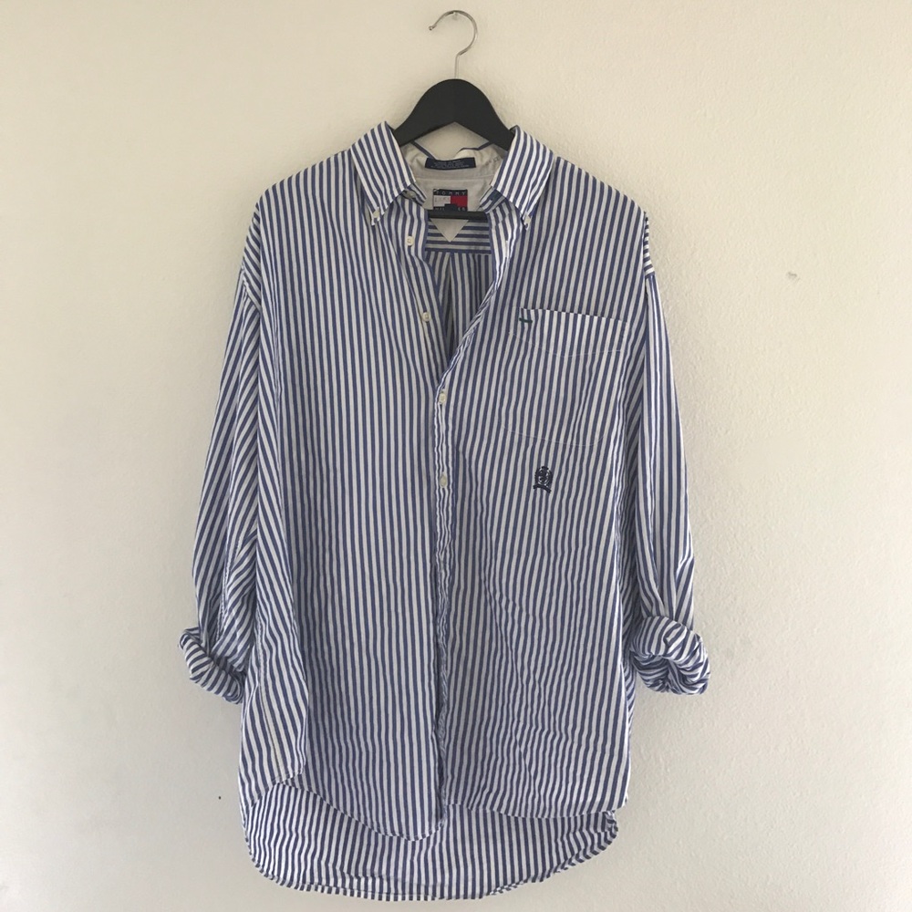 Classic Tommy Hilfiger Blue Button Up