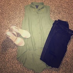 Rue 21 green button up **SHIRT ONLY**